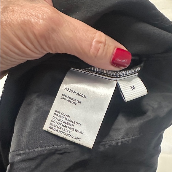 Lattelier high waisted, black cropped baggy pants - Picture 10 of 10